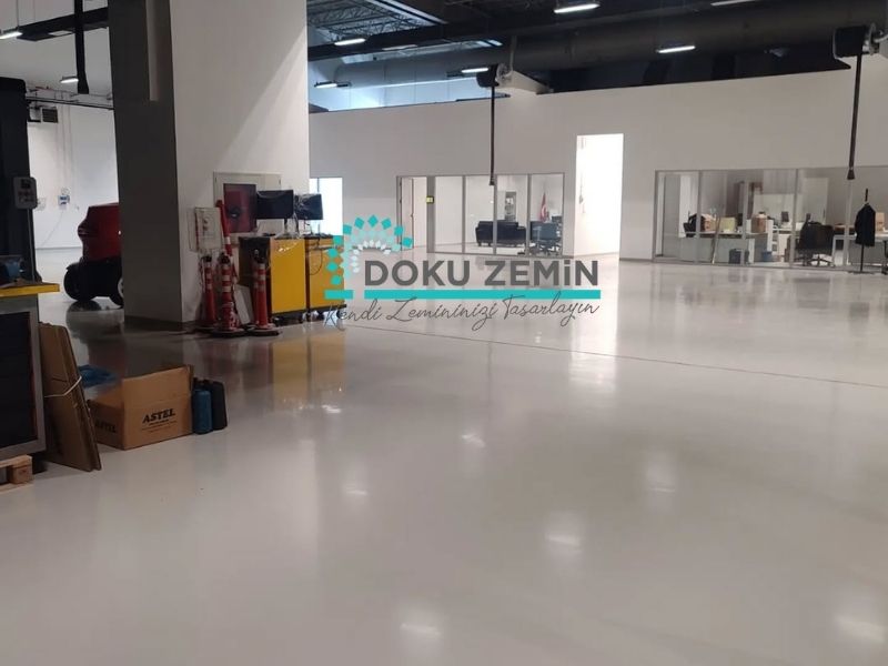 Antistatik zemin kaplama